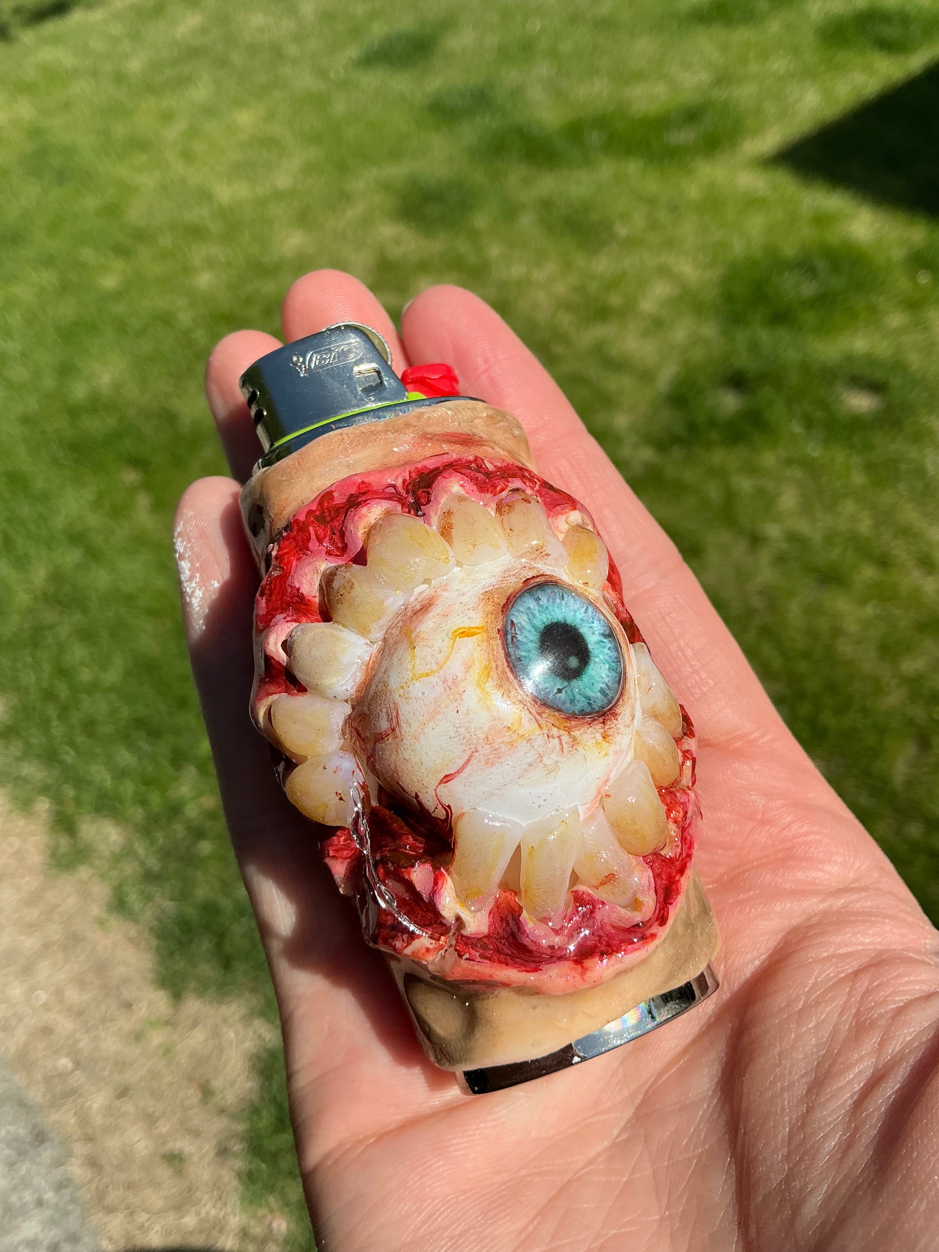 Hungry vision | creepy drooly eye lighter case