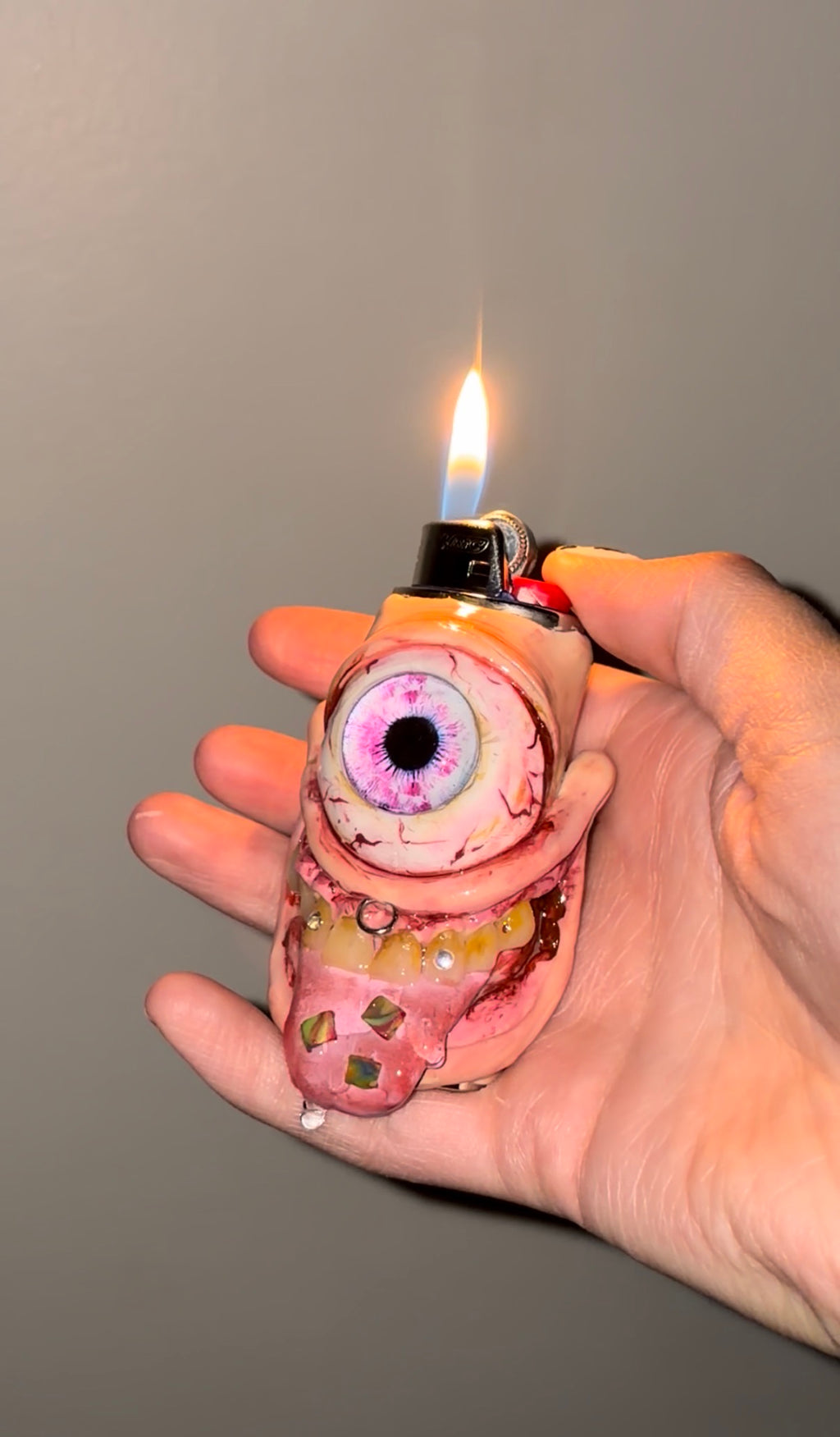Lucy lighter case