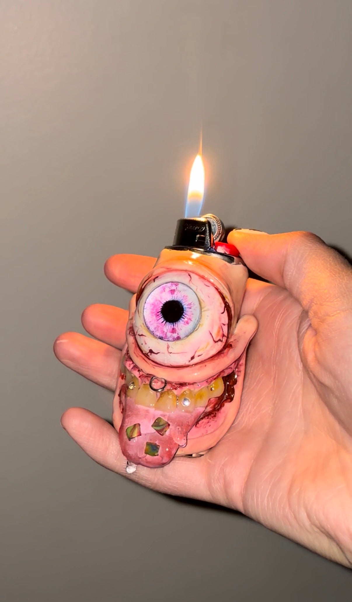 Lucy lighter case