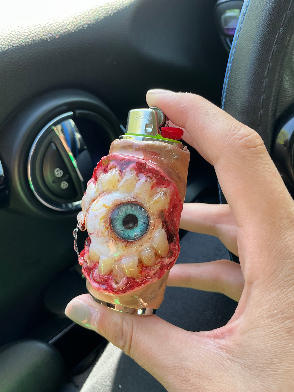 Hungry vision | creepy drooly eye lighter case