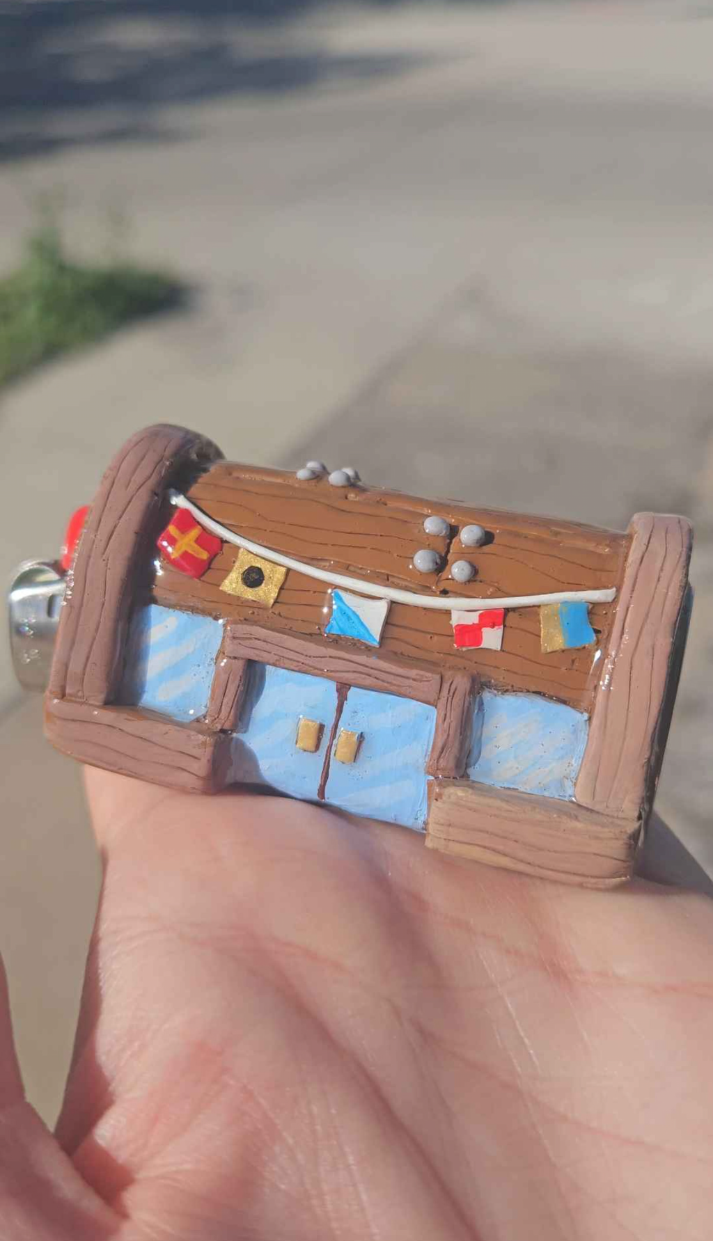 Krusty Krab lighter case